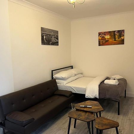 F4-Ground Floor Studio Fits 3 Near Paddington Apartment London Bagian luar foto