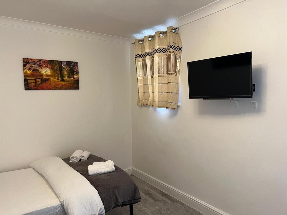 F4-Ground Floor Studio Fits 3 Near Paddington Apartment London Bagian luar foto